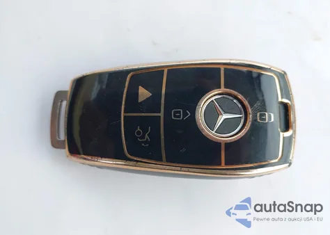 2019 Mercedes-Benz C 300 из США, поврежденный, VIN 55SWF8DBXKU286221